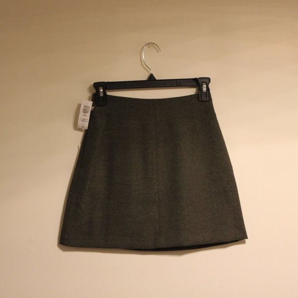Aritzia Dresses & Skirts - Aritzia Renee Wool Skirt Olive Green